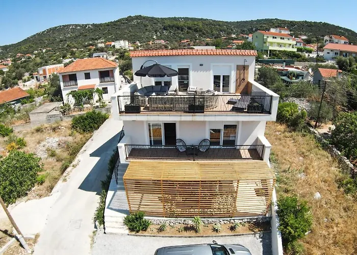 Accordo * Vinišće